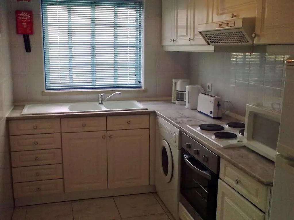 Apartamentos Sereia Da Oura 알부페이라